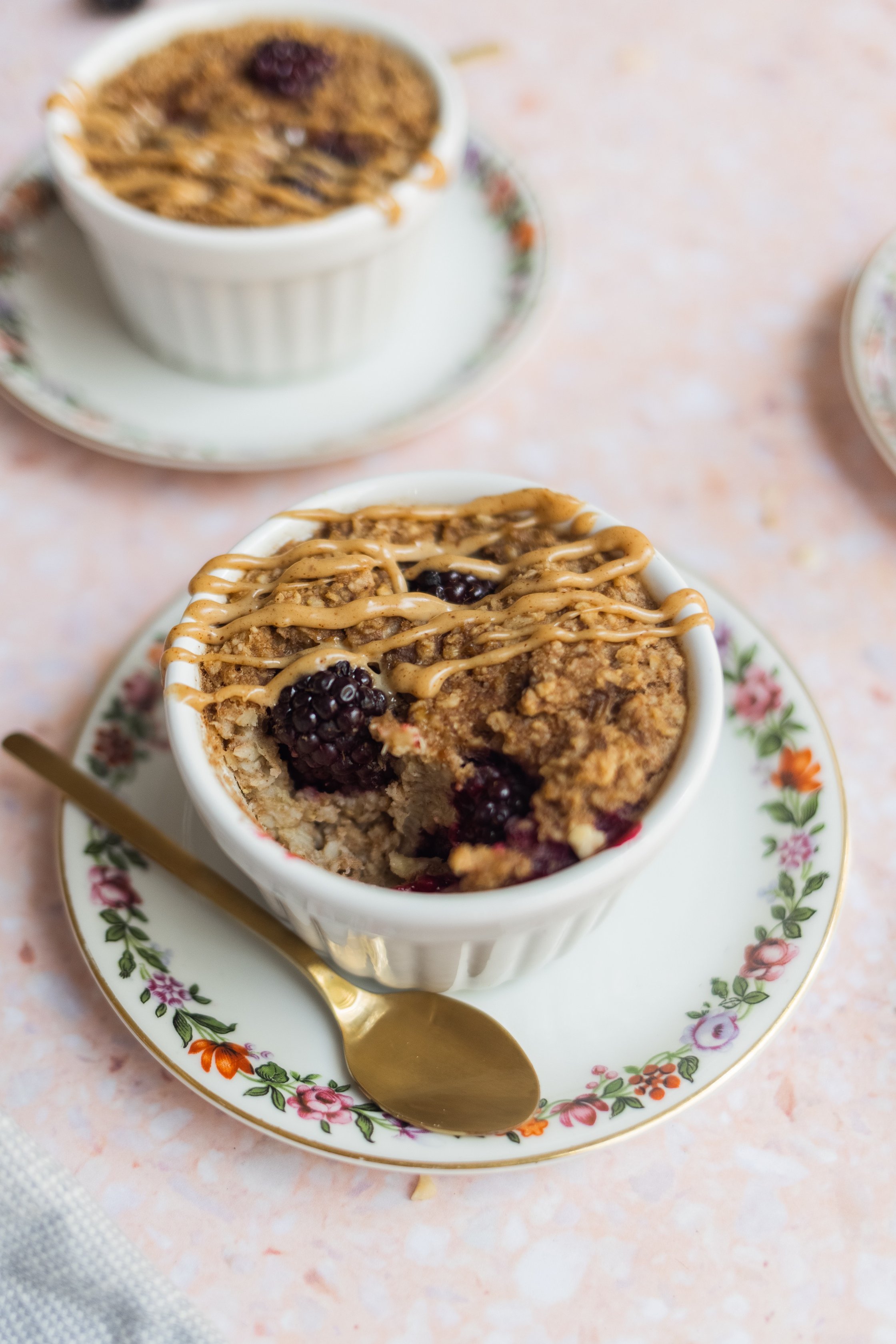 Vegane Brombeer-Baken Oats