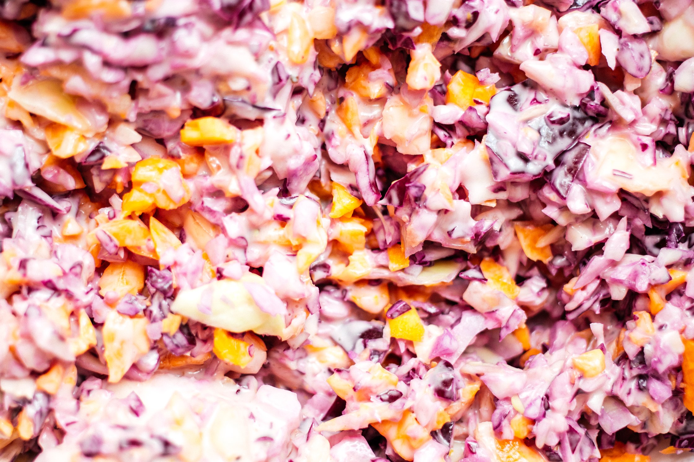 nahaufnahme von veganem coleslaw