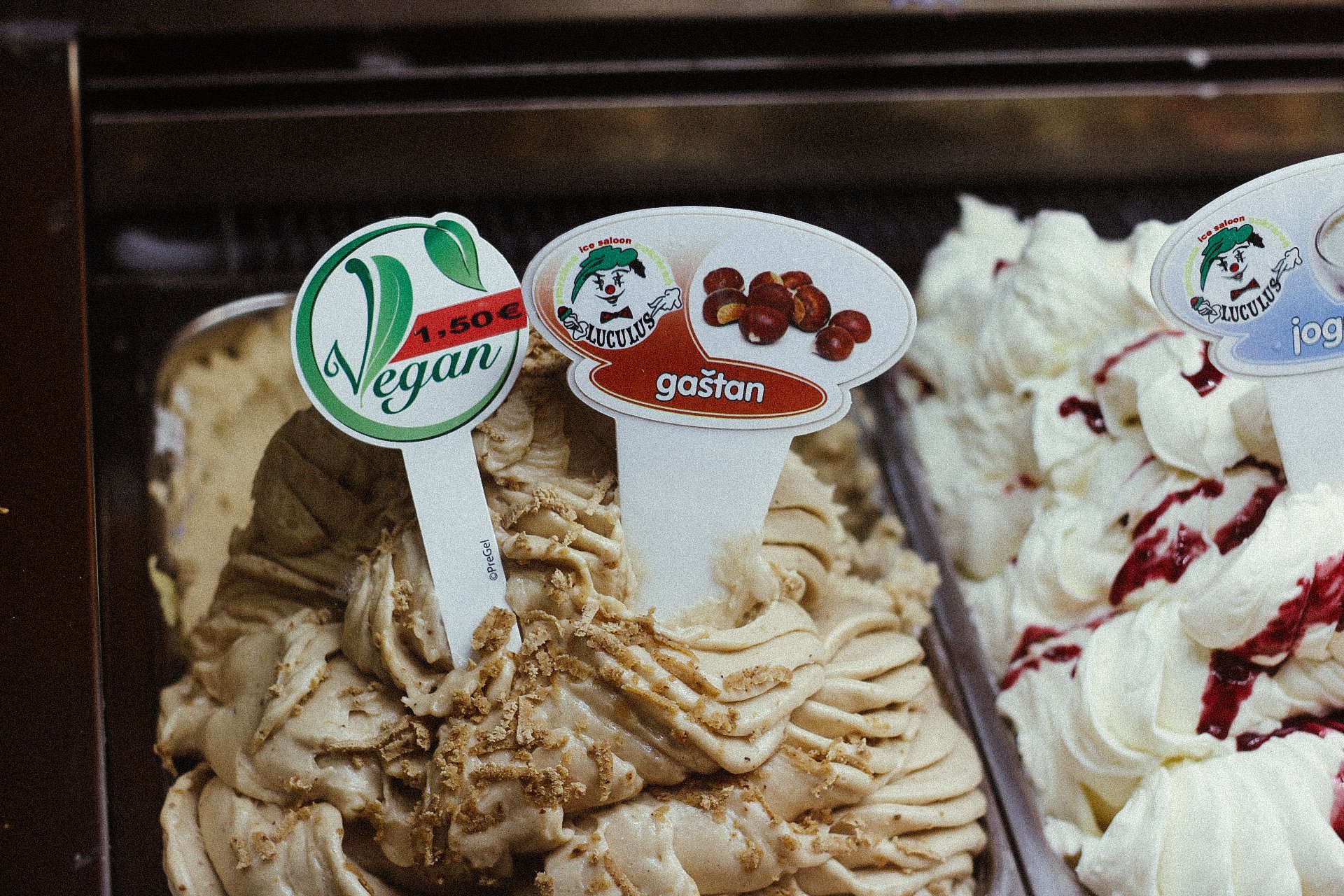 an ice cream flavour is marked as vegan