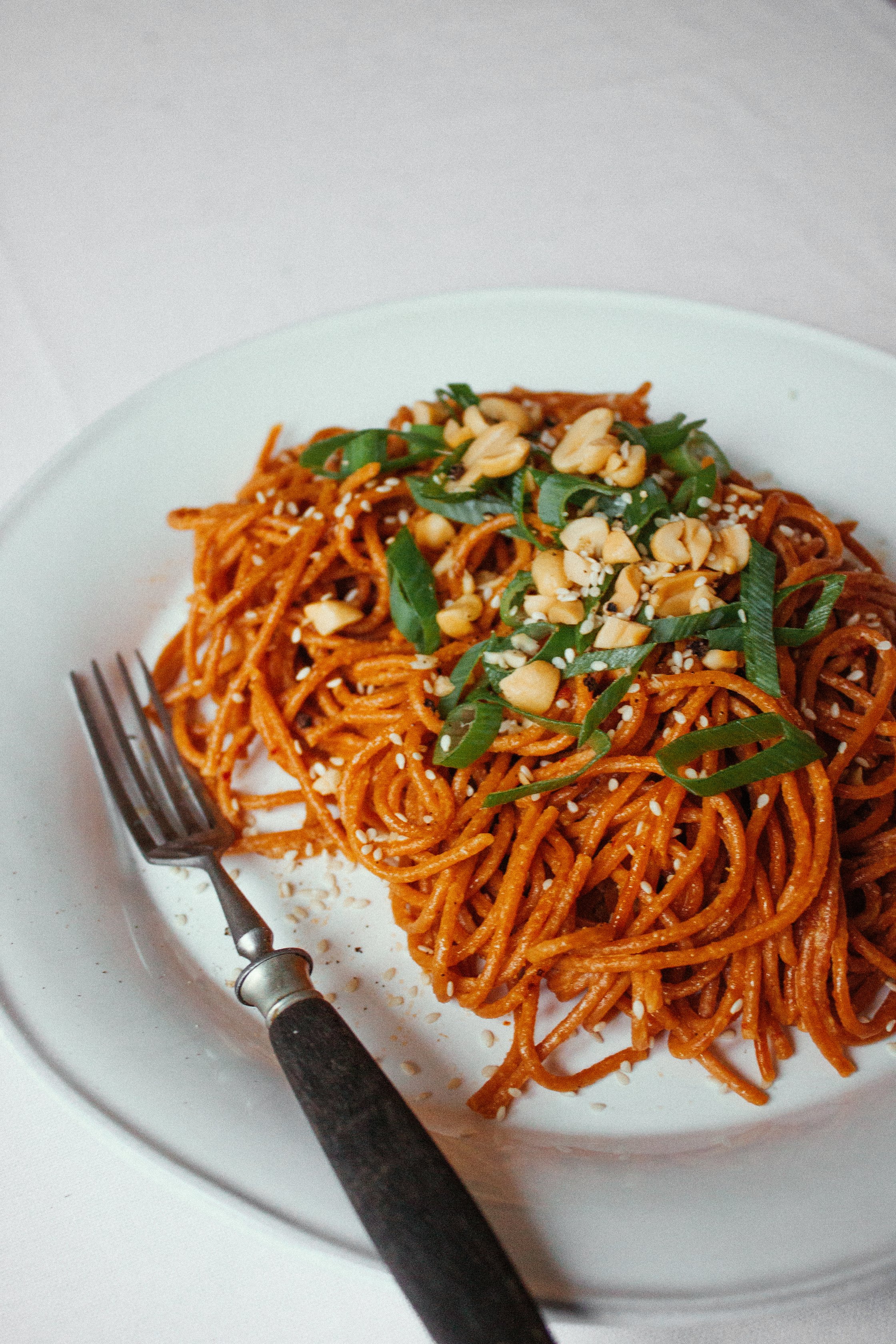 teller spaghetti angerichtet