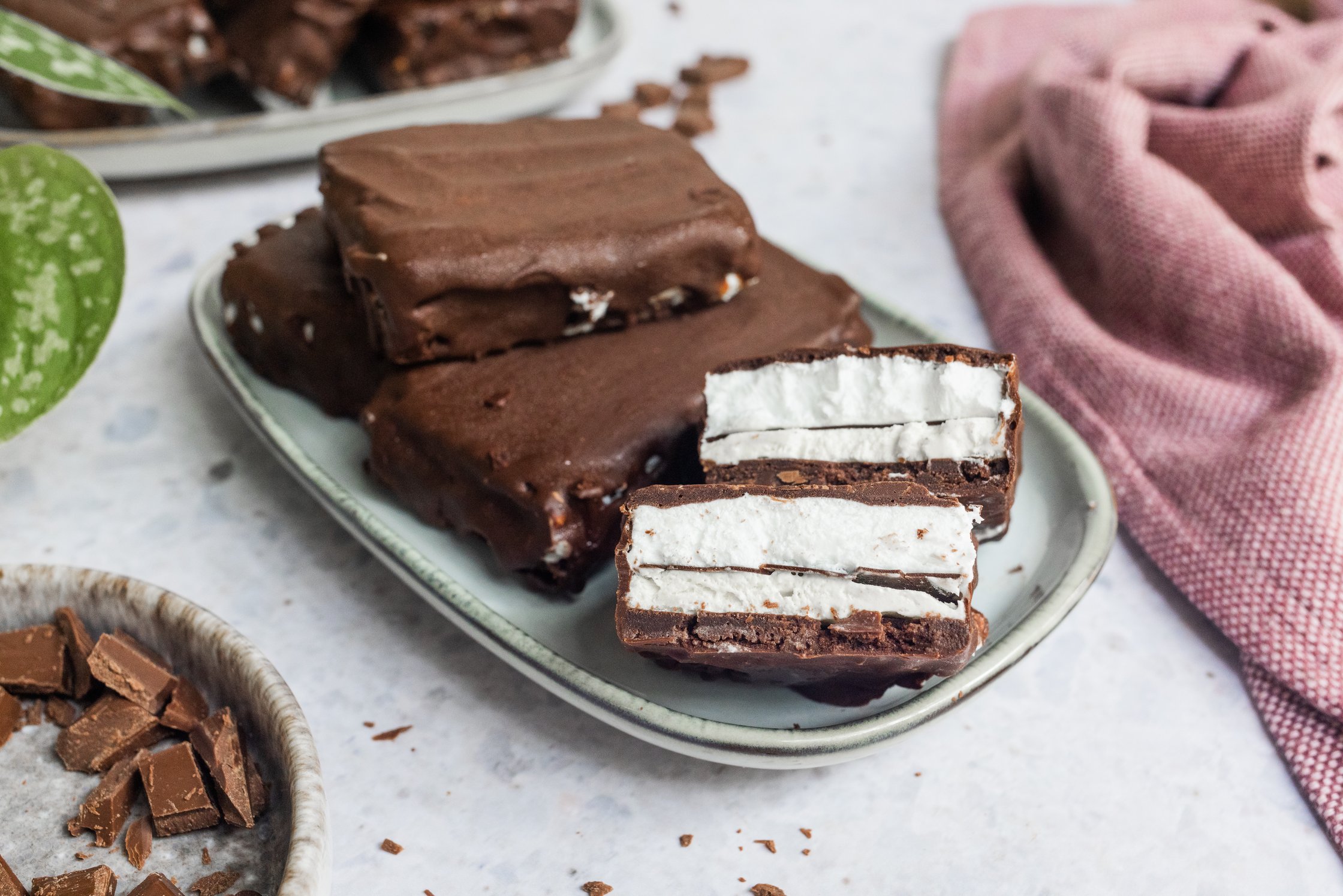 vegan kinder Pinguis on a plate