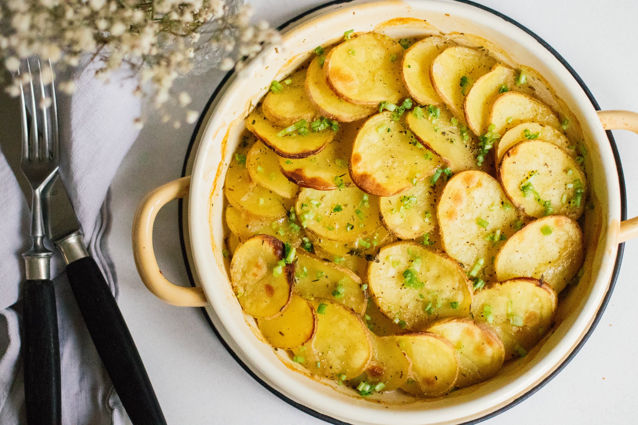 veganes kartoffelgratin nach dem backen