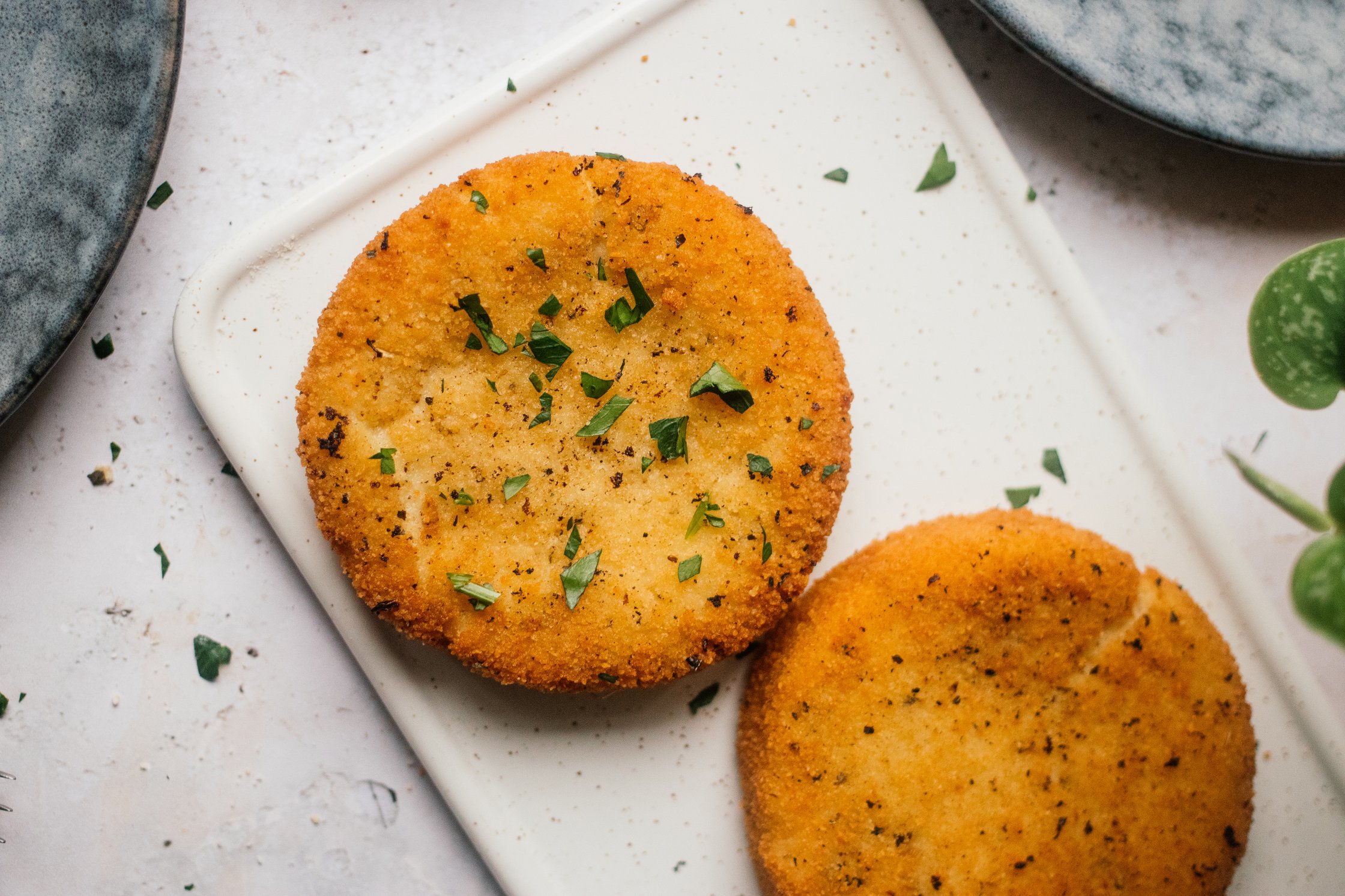 vegan baked camembert after deep frying