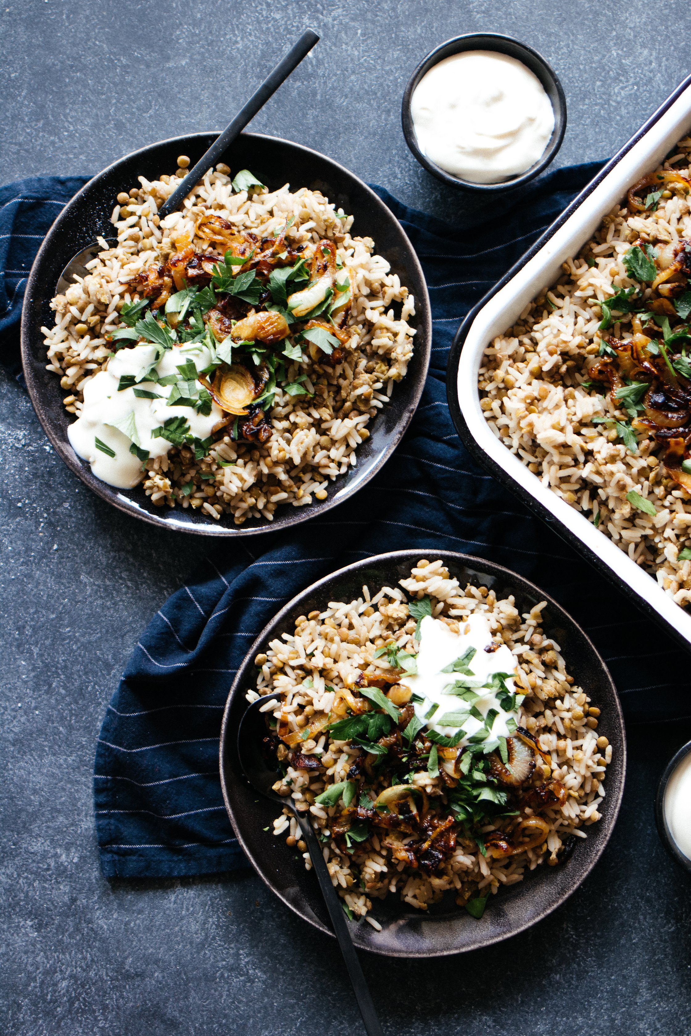 vegan mujadara with parsley and yogurt