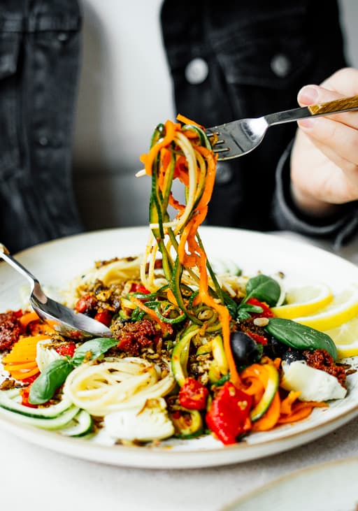 Zoodle Salad with Shredded Tofu