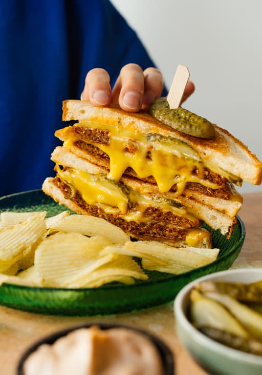 Veganer Grilled Cheese Burger