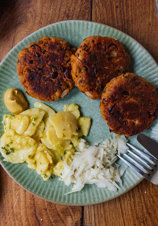 Vegan German Meatballs (Frikadellen)