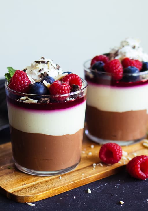 Vegan Dark & White Chocolate Mousse (only 3 ingredients)