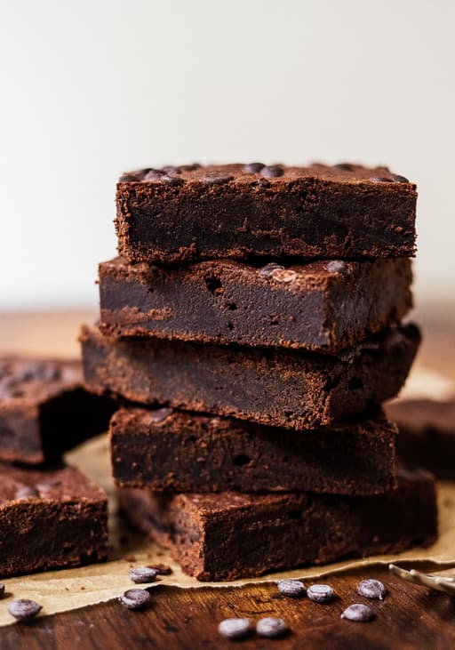 Fudgy Vegan Chocolate Brownies