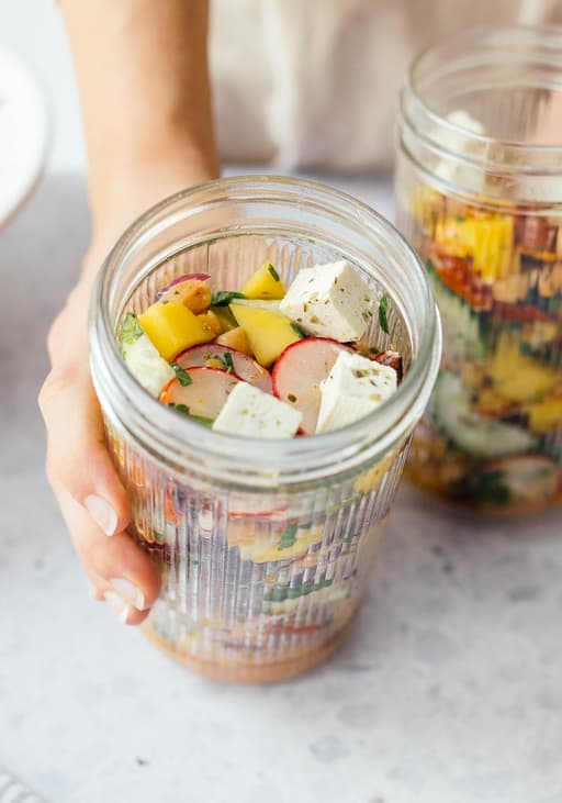 Summer Chickpea Salad with vegan “Feta Cheese“