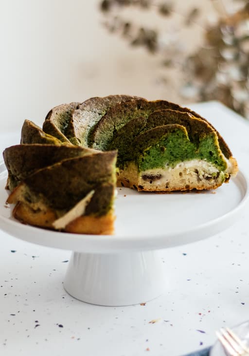 Veganer Rührkuchen mit Bärlauch