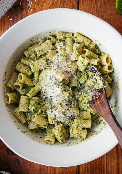 Pasta with Green Basil Cashew Pesto