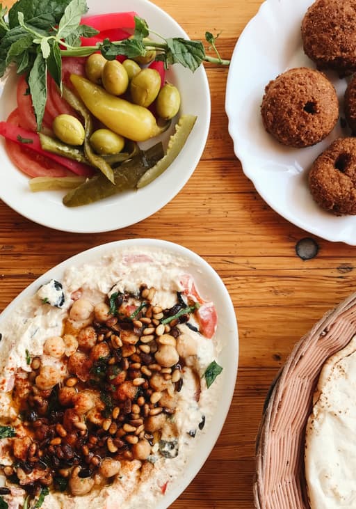 Our favorite 10 Falafel & Humus Spots in Berilin