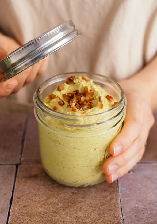 Veganer Curry-Dattel-Aufstrich