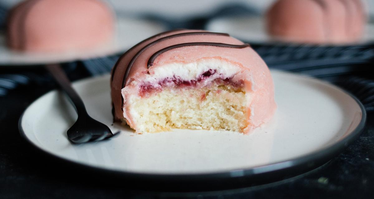 IKEA Singapore Introduces Ondeh-Ondeh, Durian Chendol, & Pulut Hitam Cakes  - Singapore Foodie