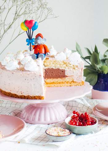 Vegan Birthday Sponge Cake with Strawberry Cream