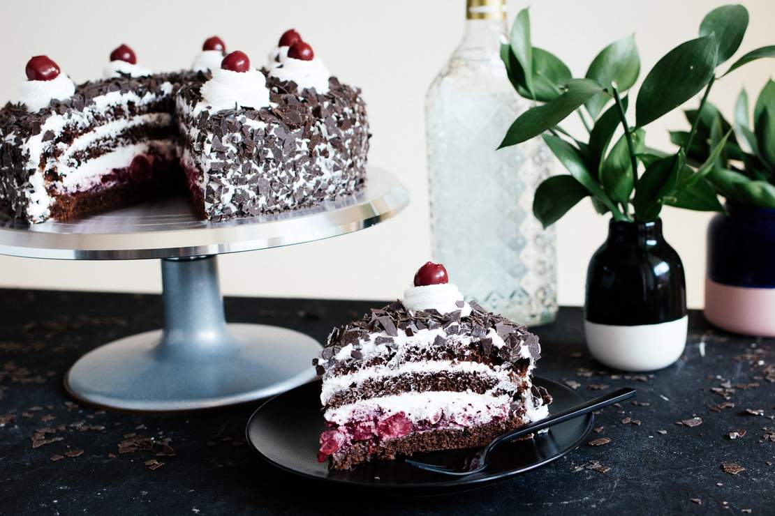 R518 Vegan easy German Black Forest Cake