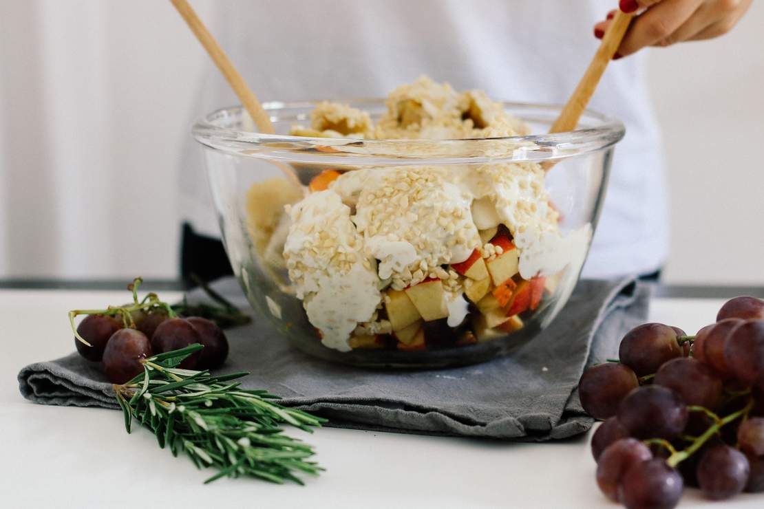 R82 Pumpkin ravioli salad with thyme, red grapes and apple