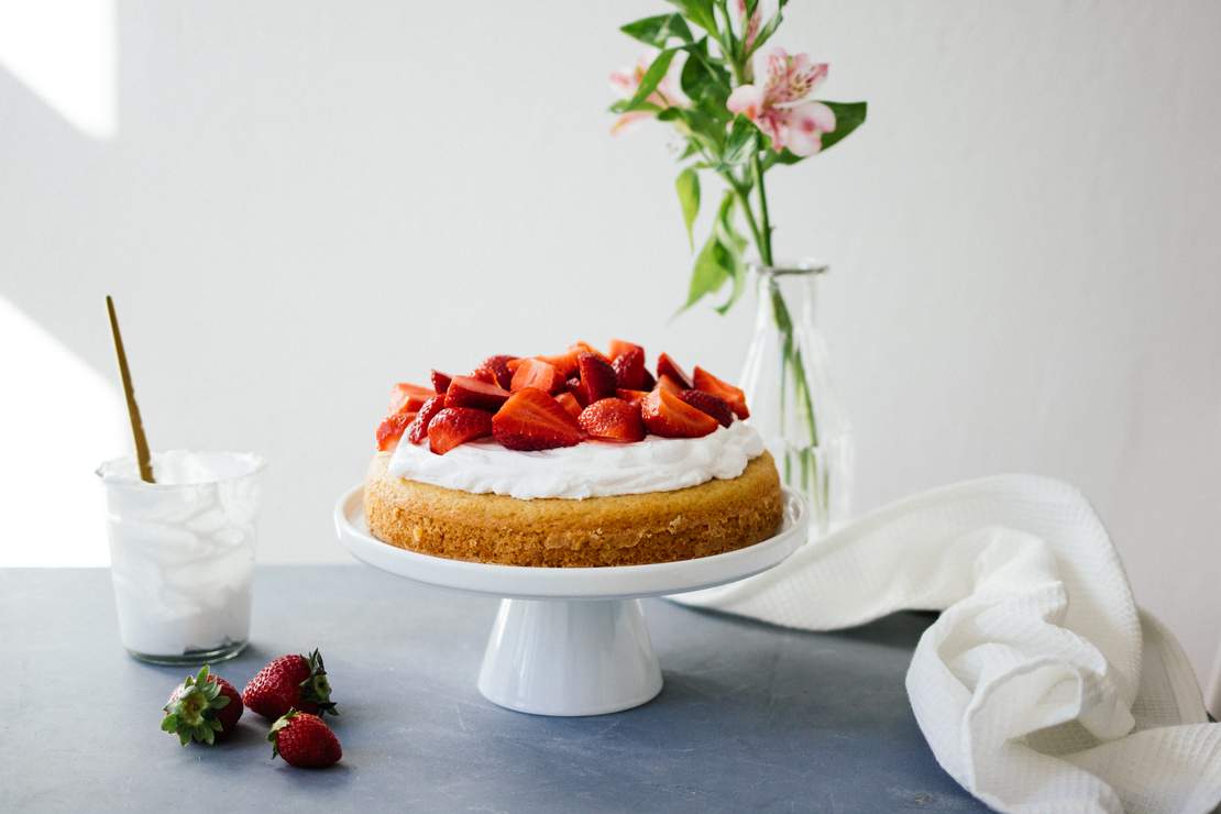 R54 Veganer Erdbeer-Sahne-Kuchen