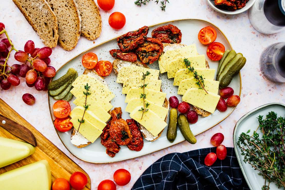 R590 Veganer Käse zum Aufschneiden