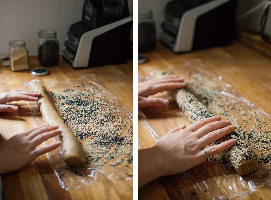 R330 Tahini Cookies