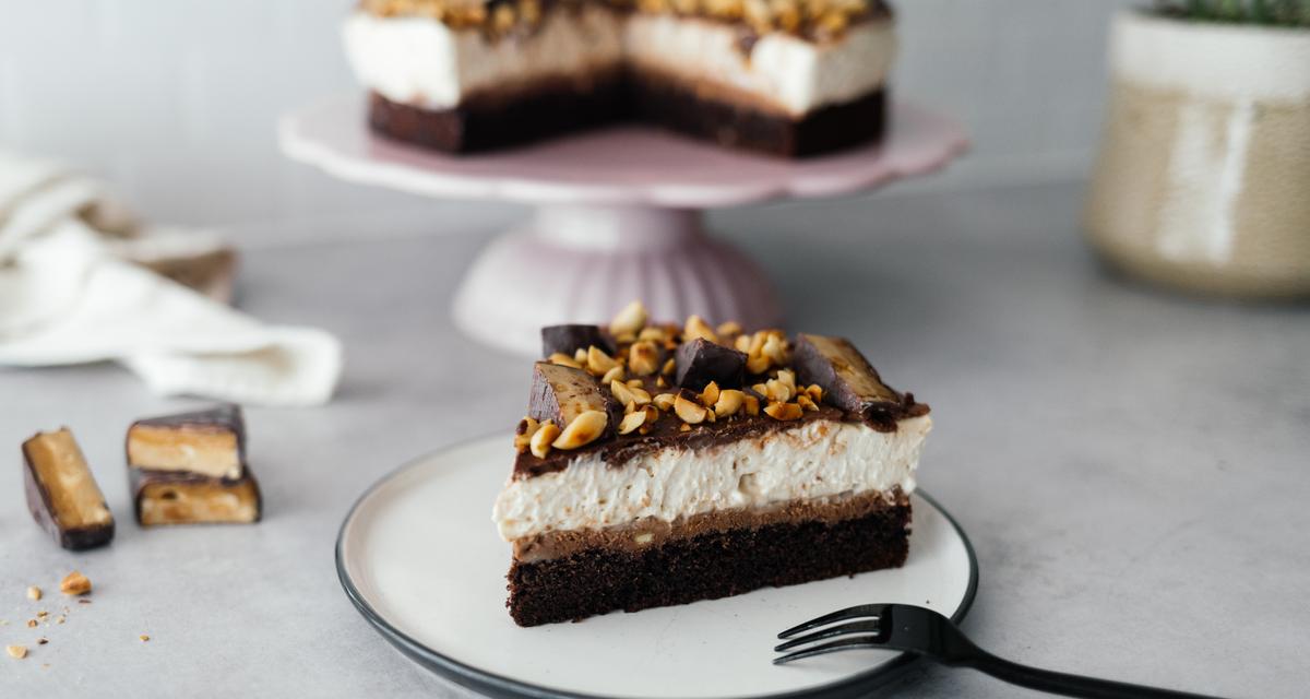 Easy Snickers Cake - Plowing Through Life