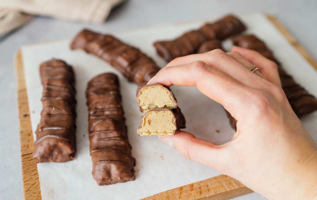 Vegan Chocolate Bar with Hazelnut Filling (Vegan Kinder Bueno