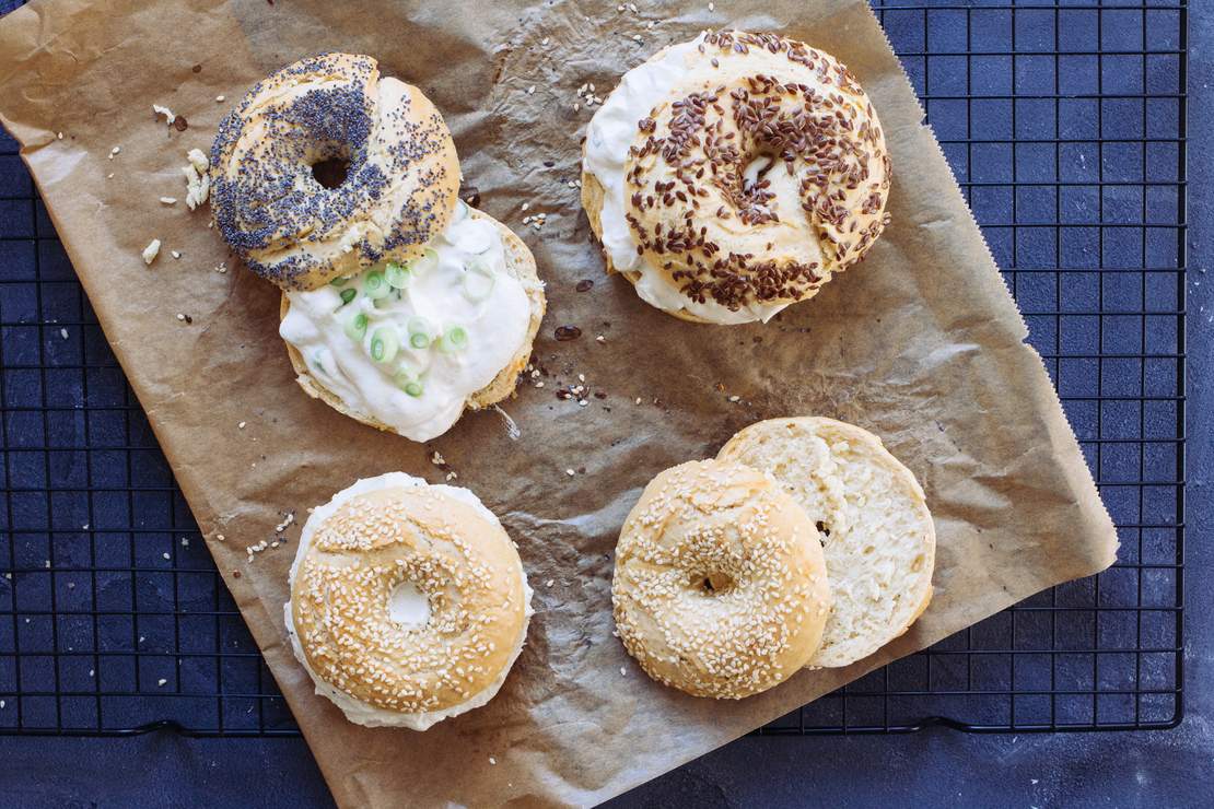 R193 Amerikanische Bagel mit veganem Cream Cheese