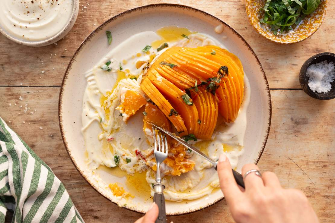 R926 Hasselback Pumpkin