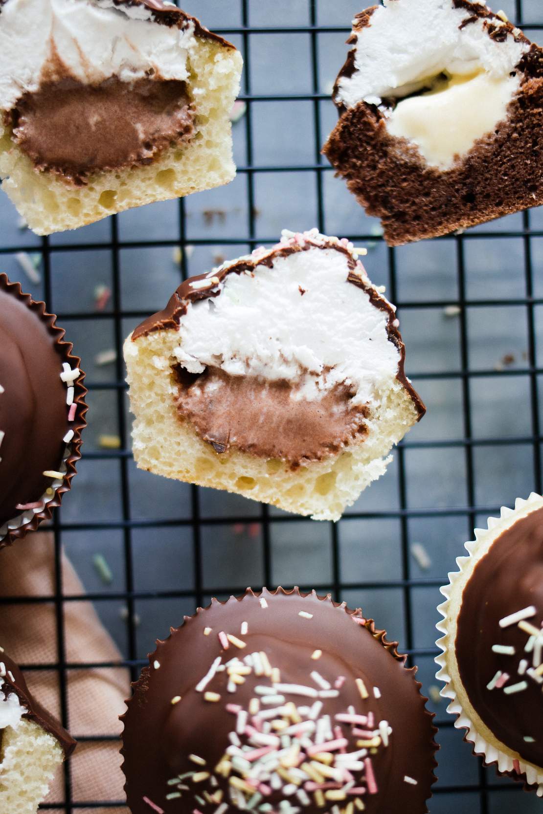 R479 Vegane Cupcakes gefüllt mit Eis