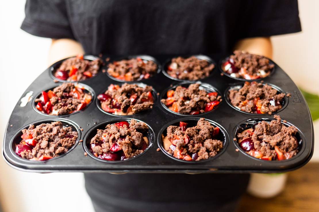 R661 Vegan Chocolate Cherry Muffins with Cheesecake Filling