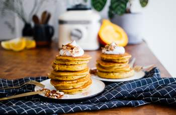 Vegane Kürbis-Pancakes mit Pumpkin Spice