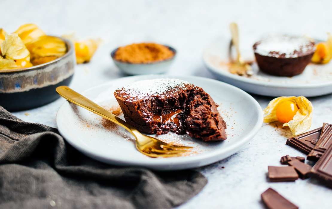 Molten S'mores Chocolate Lava Cakes | Recipe | Lava cakes, Lava cake recipes,  Chocolate lava cake