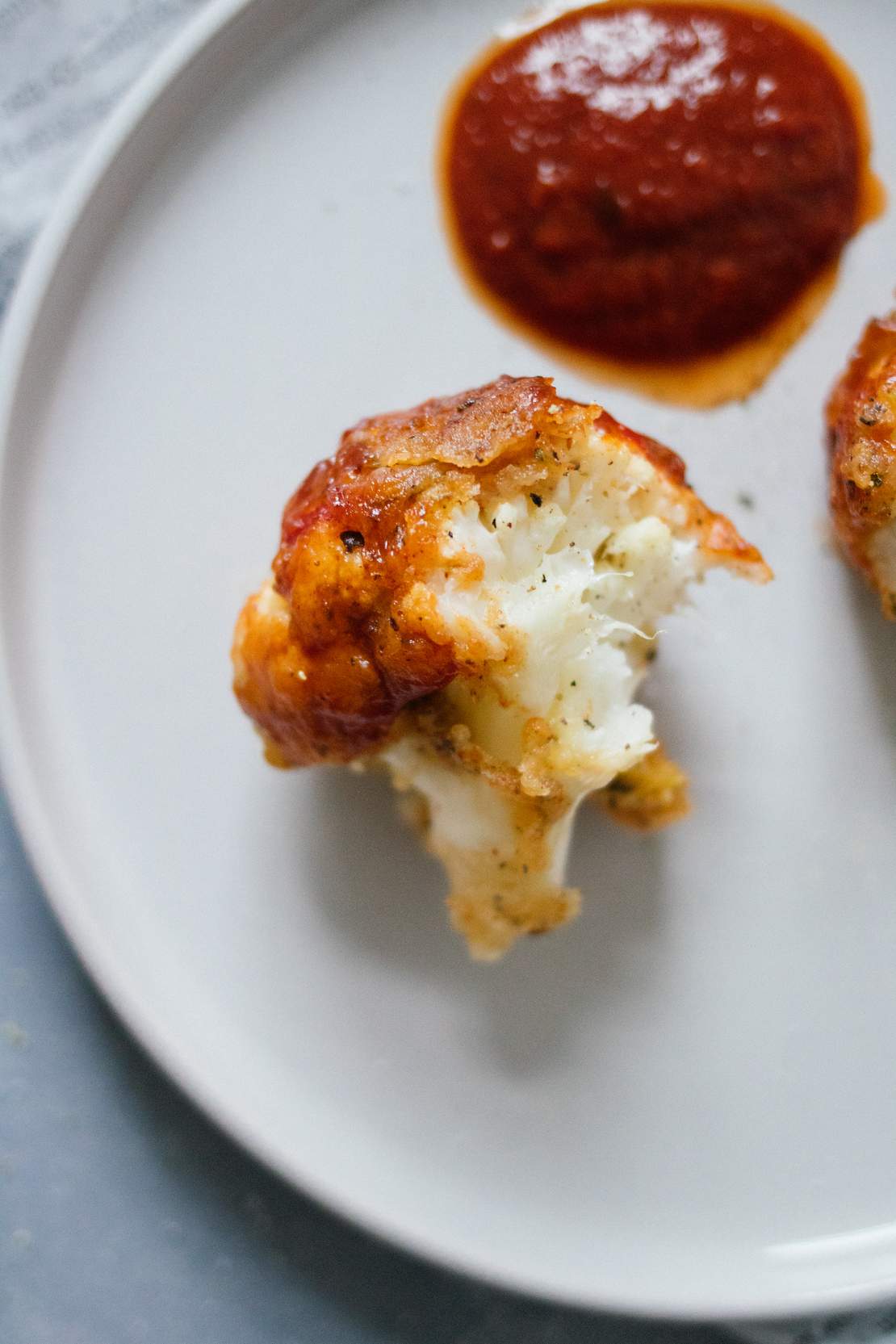 R154 Vegan Buffalo Cauliflower Wings