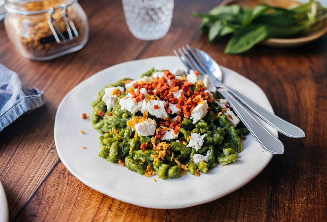 R816 Vegan Wild Garlic Spaetzle with Feta Cheese & Bacon