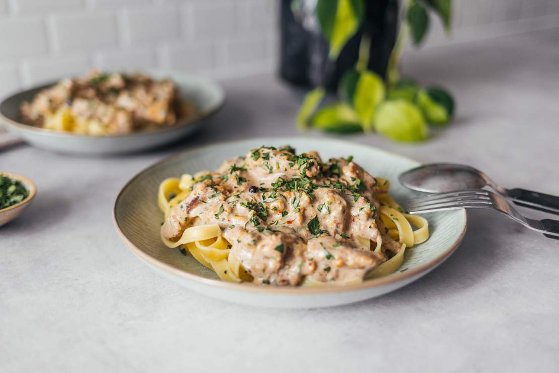 R789 Creamy Tagliatelle with Soy Chunks and Chanterelles