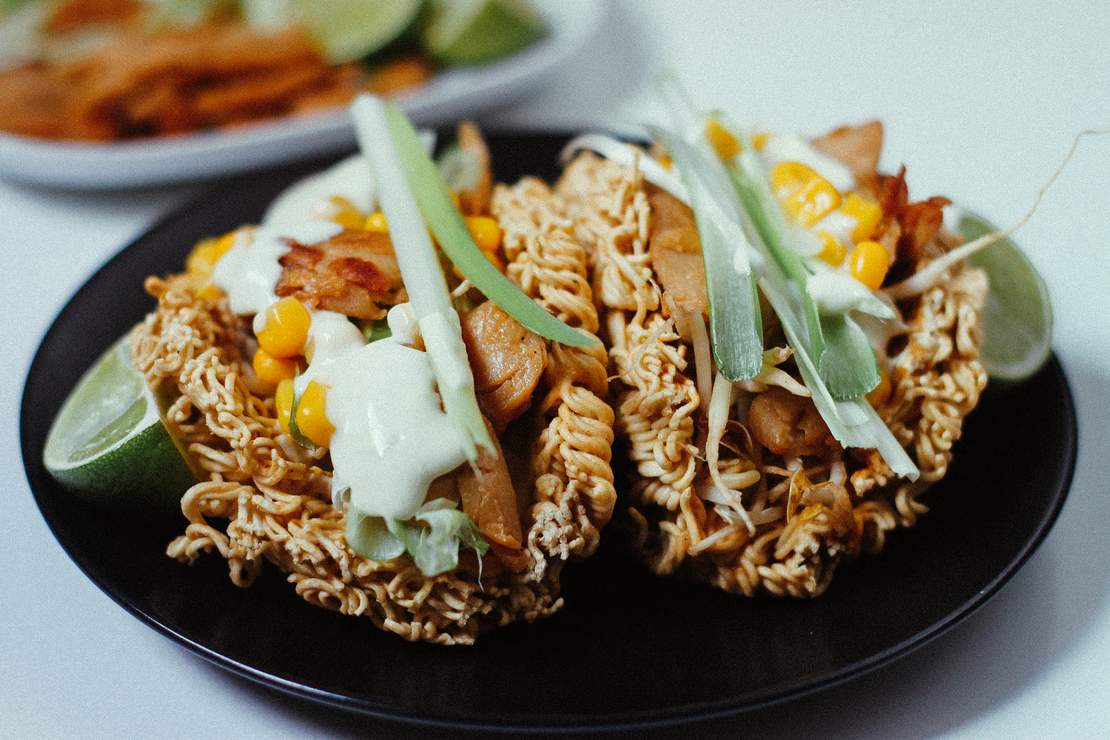 R80 Vegan ramen taco