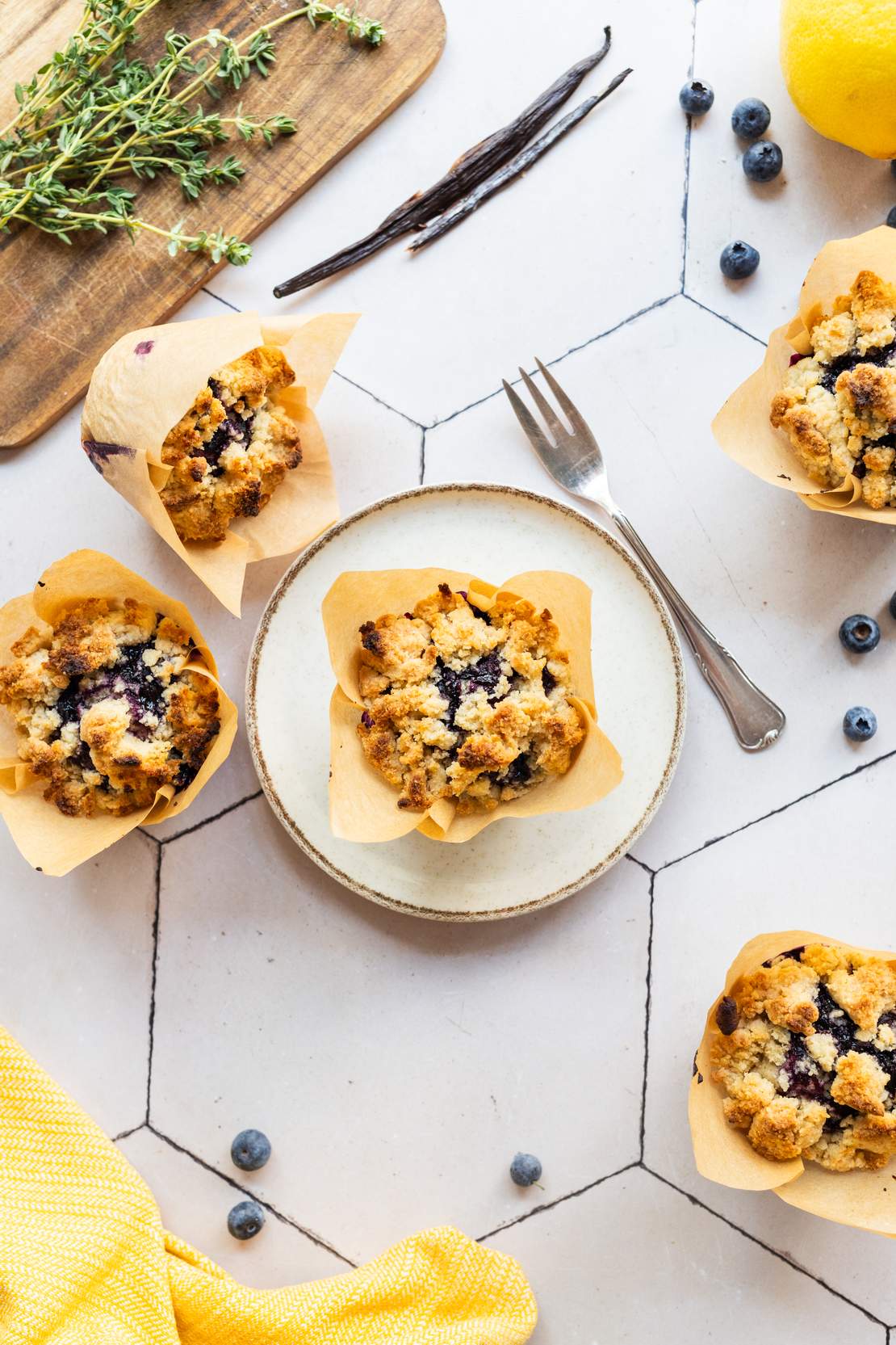 R384 - Vegane Blaubeermuffins mit Streuseln