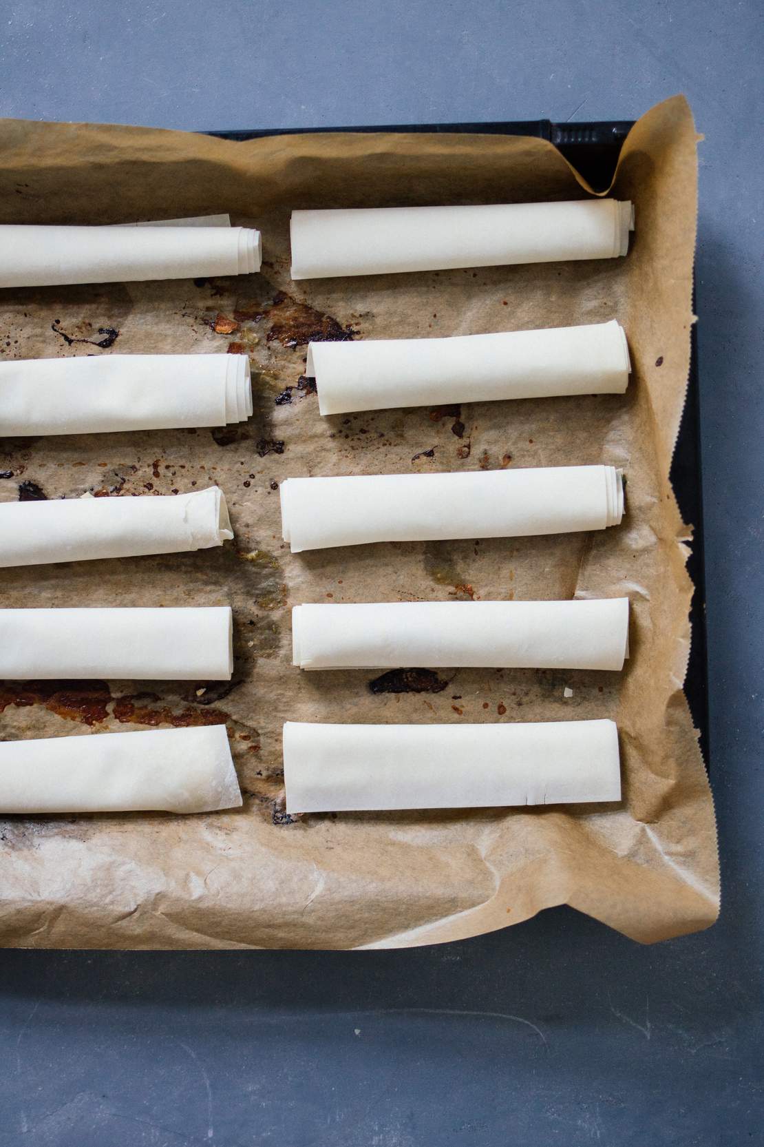 R343 Vegane Zigarren-Börek mit Spinat