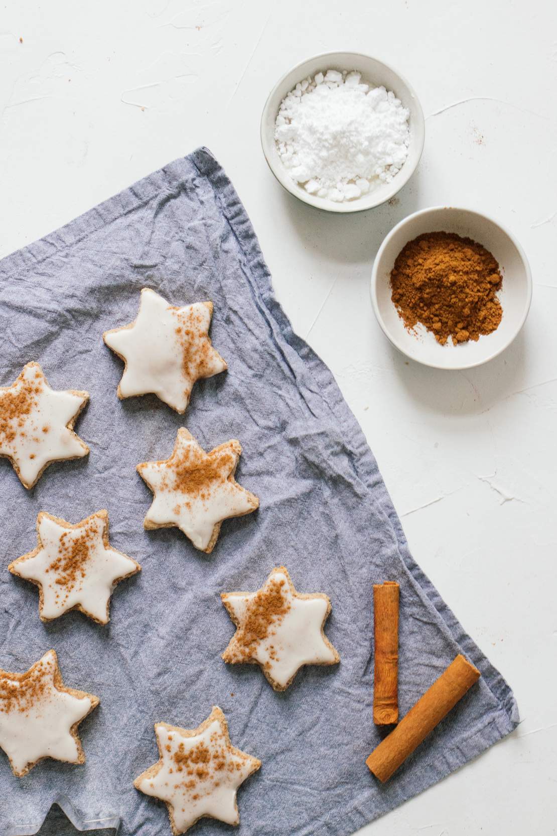 R223 Vegan Cinnamon Cookies
