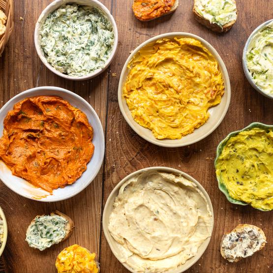 Selbstgemachte vegane Kräuterbutter und 6 weitere Grillbutter-Ideen