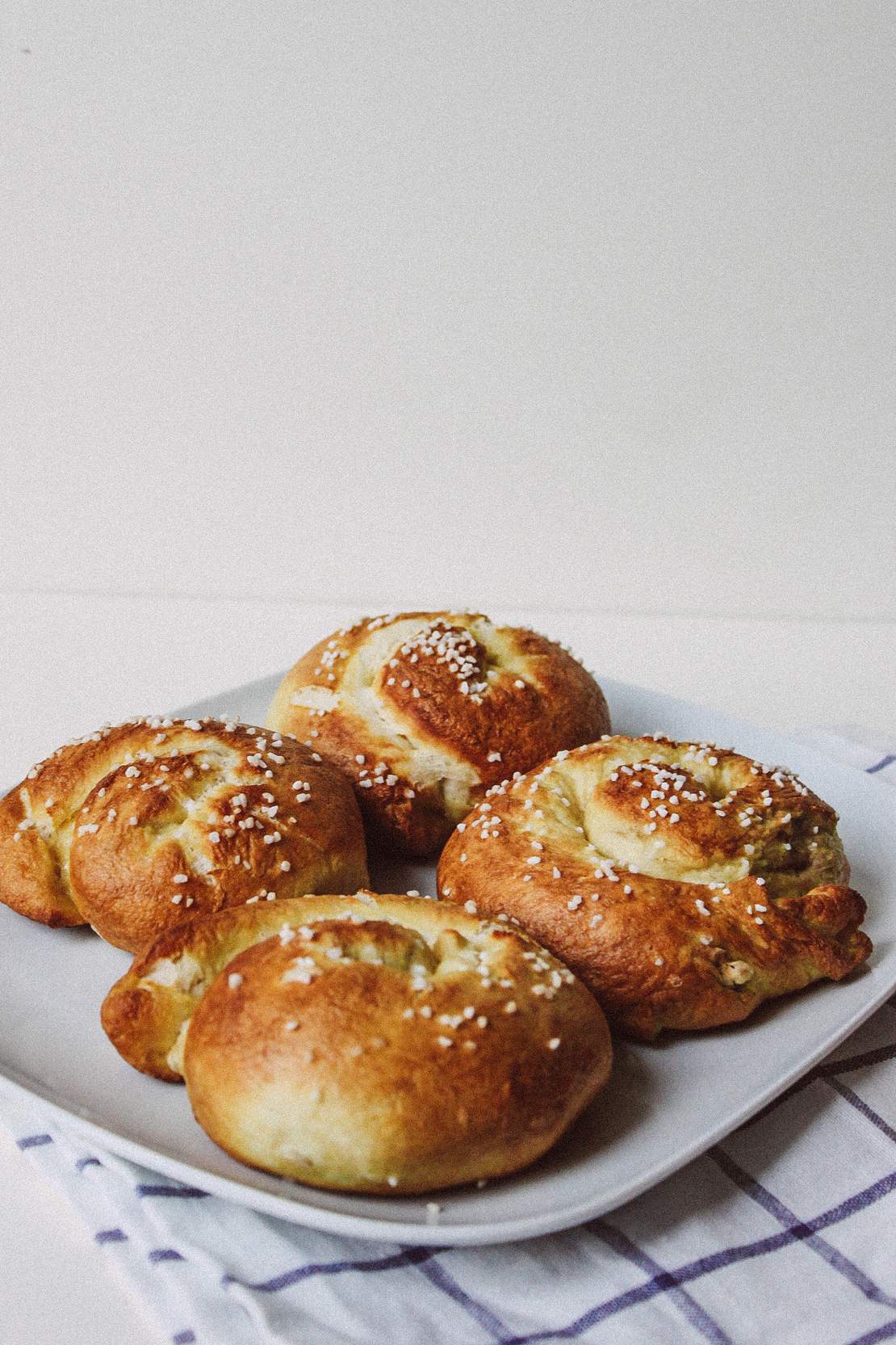 R180 Stuffed Pretzel rolls