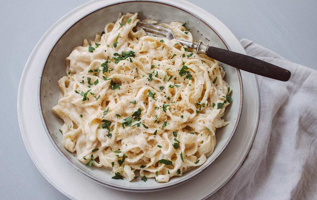 Vegan Fettuccine Alfredo - Zucker&Jagdwurst