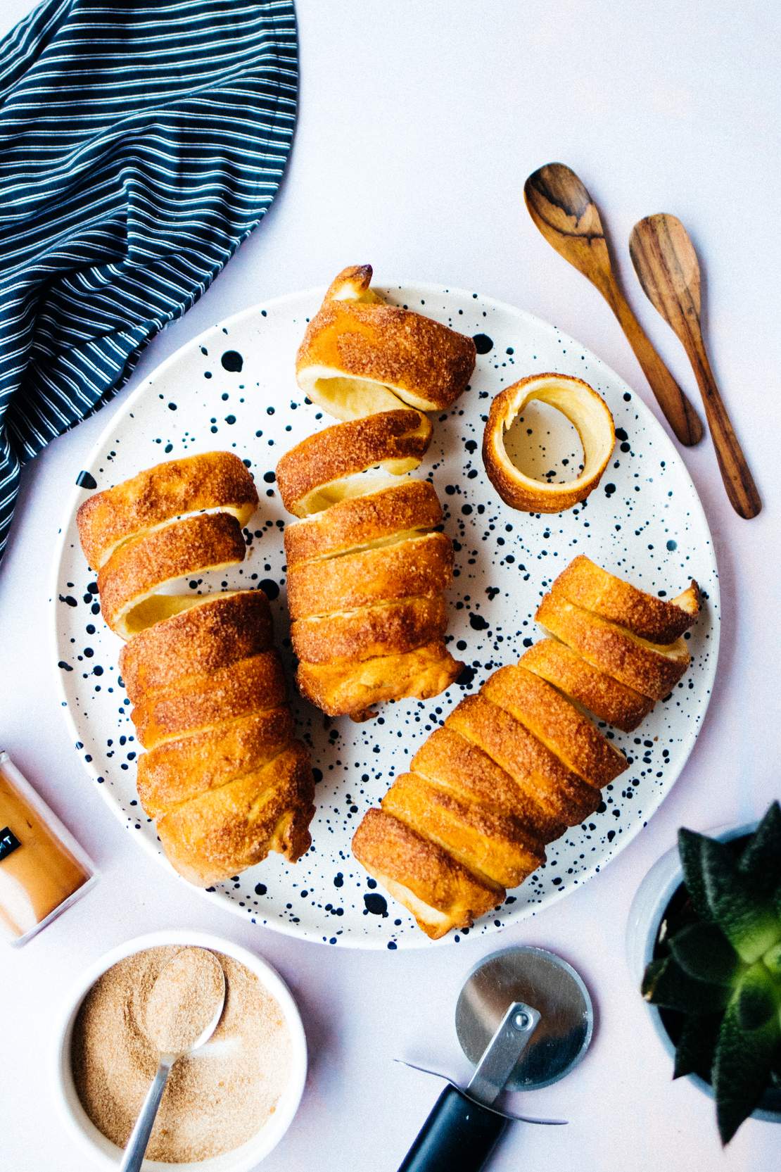 R598 Vegan Chimney Cake