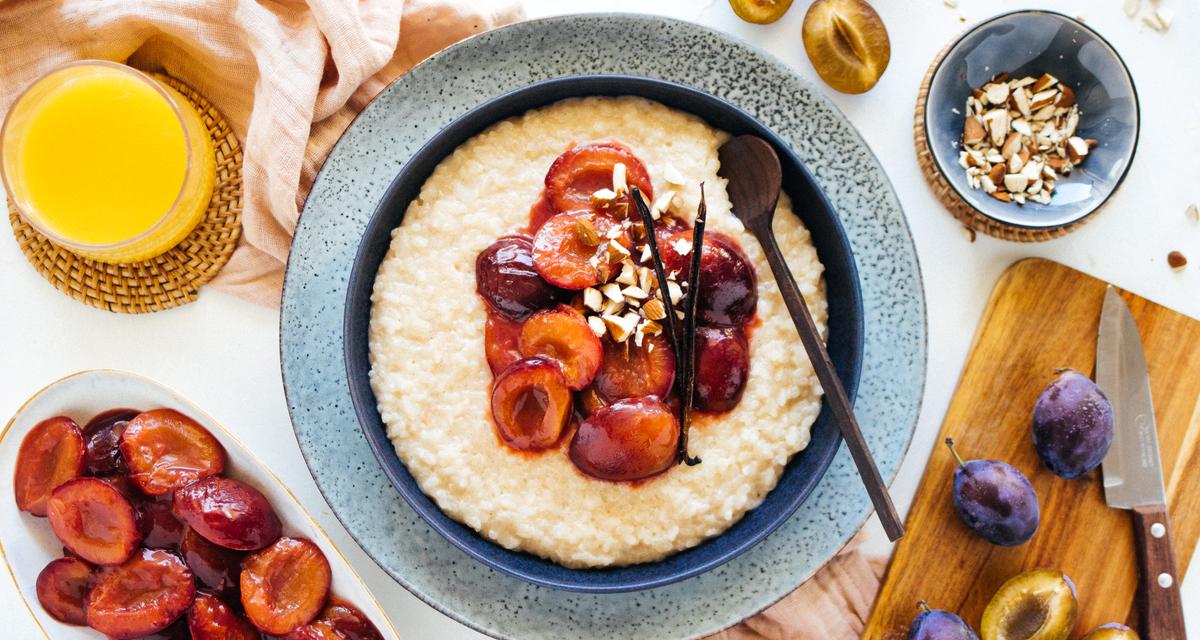 Veganer Milchreis mit Zwetschgenkompott | Einfaches Rezept - Zucker ...