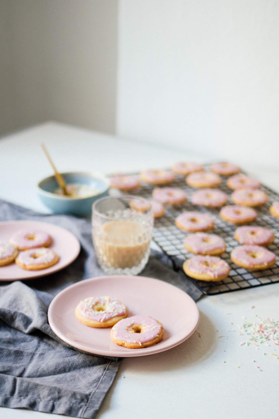 R329 Vegan cut-out sugar cookies