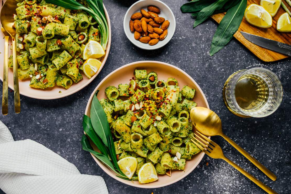 R408 Vegane Pasta mit Bärlauchpesto