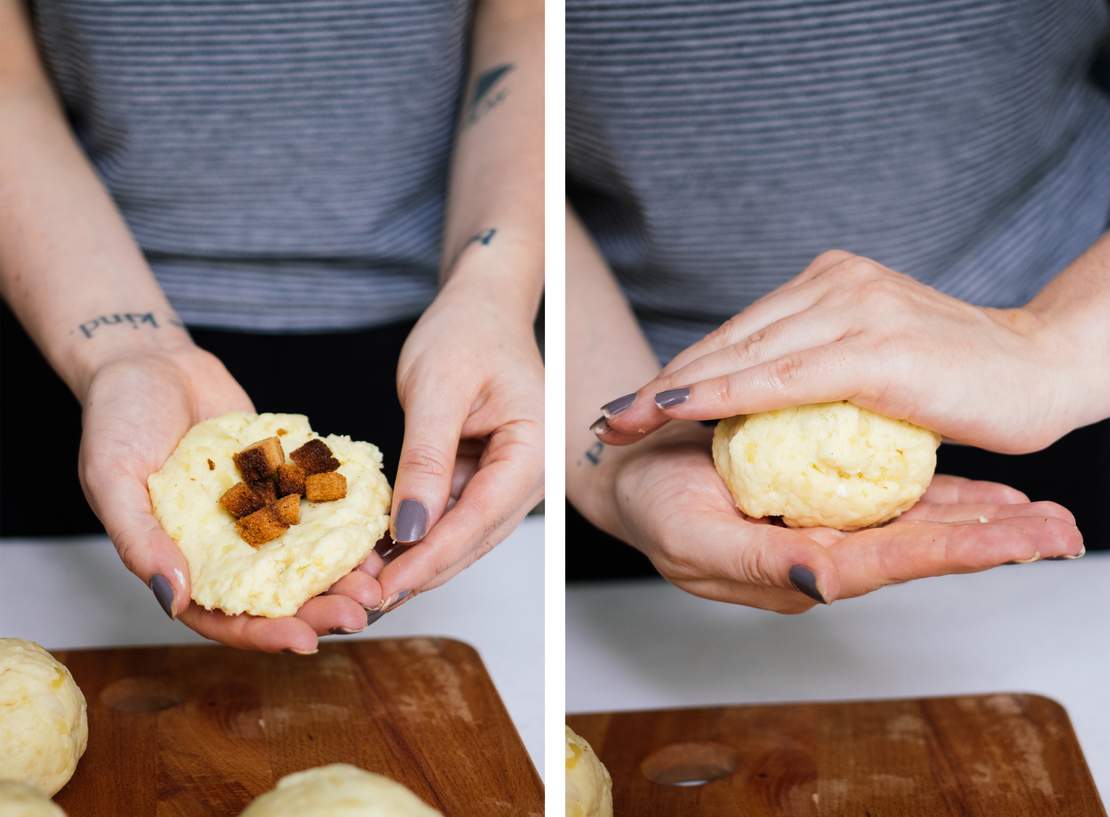 R450 Vegane Kartoffelklöße mit Pilzgulasch und Rotkraut