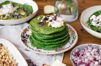 Vegan, savory Spinach Pancakes