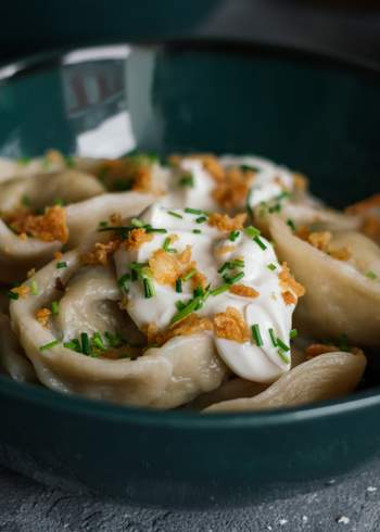 Vegan Pelmeni with Spelt and Spinach Filling